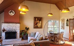 Pousada Cheverny - Fácil acesso ao centrinho e Baden Bar